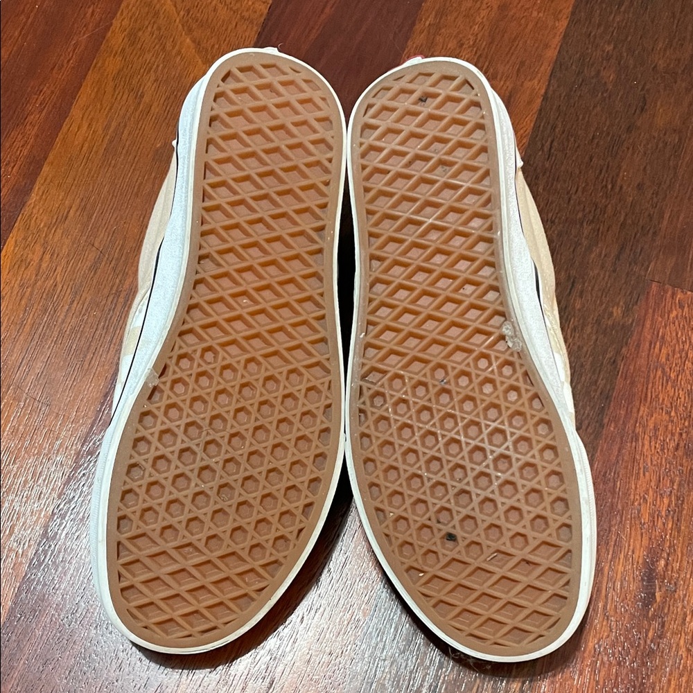 🌺2x HP🌺 Vans Tan Checkerboard Slip-Ons - Picture 2 of 6